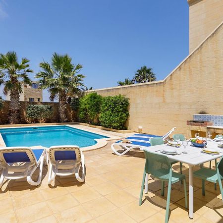 Dar Ta' Censina Villa With Private Pool Ghasri  Bagian luar foto