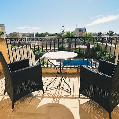 Dar Ta' Censina Villa With Private Pool Ghasri  Bagian luar foto